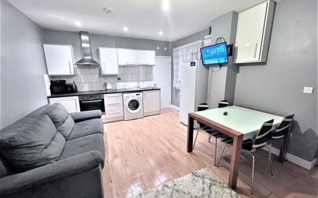 Remarkable 1-bed Apartment in High Wycombe
