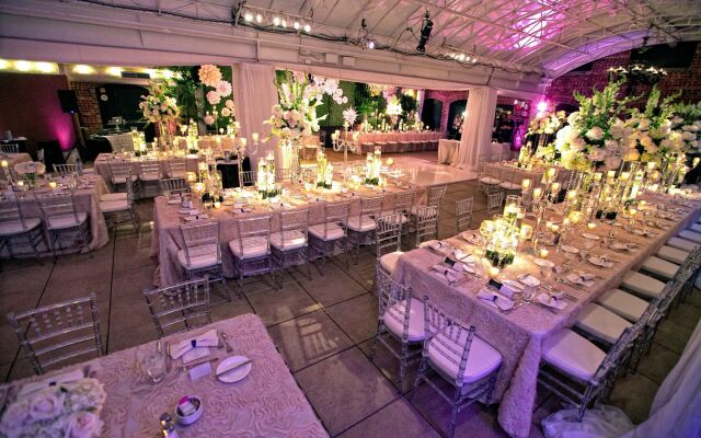 The Sam Houston, Curio Collection by Hilton