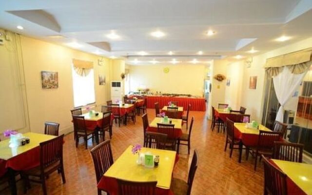 GreenTreeInn BeiJingYiZhuang WanYuanRd MetroStation Hotel