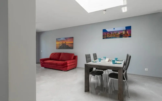 Promenade Apartments