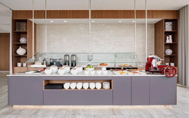 AC Hotel Bloomington Mall of America