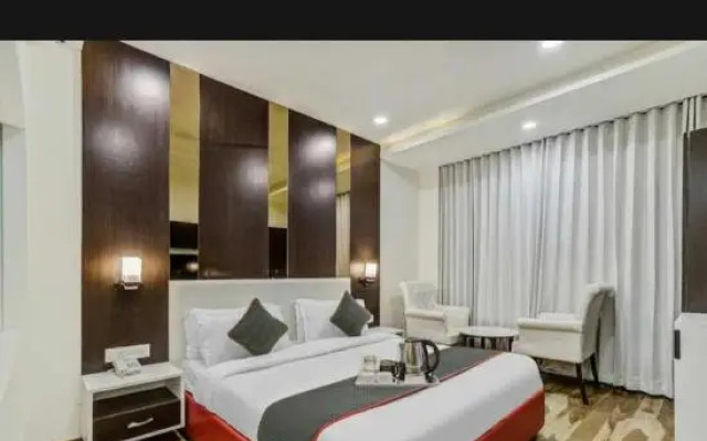 OYO 91981 Hotel Raas