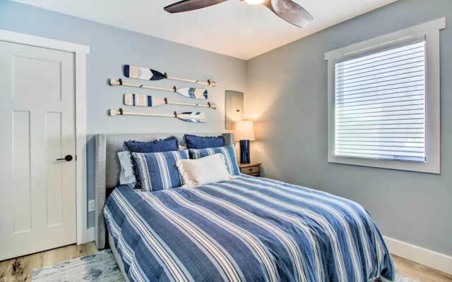 Pelican Lake Getaway on Stunning Peninsula!