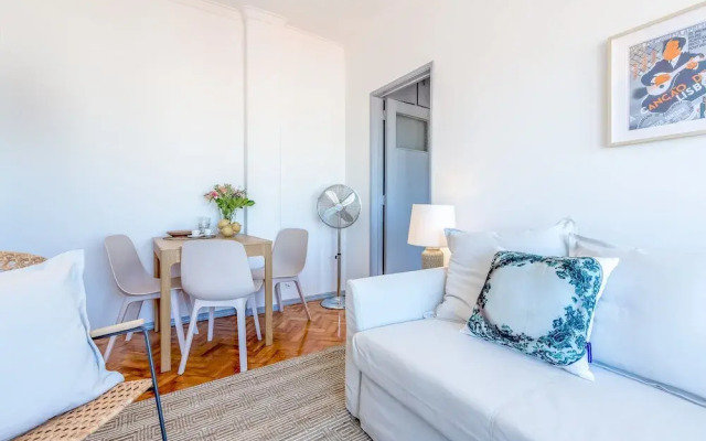 Renovated Sunny Apartment with Balcony, By TimeCooler