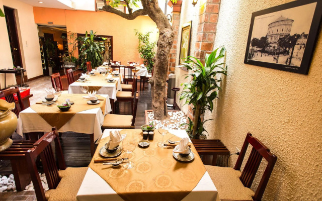 De Syloia Hotel