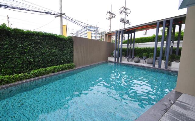 Imm Aim Condo VIP