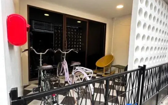 Twenty-one Bkk House