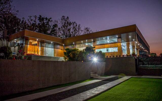 The Arancia Luxury Villa