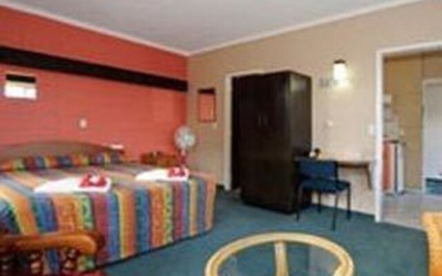 Thermal Oak Motel
