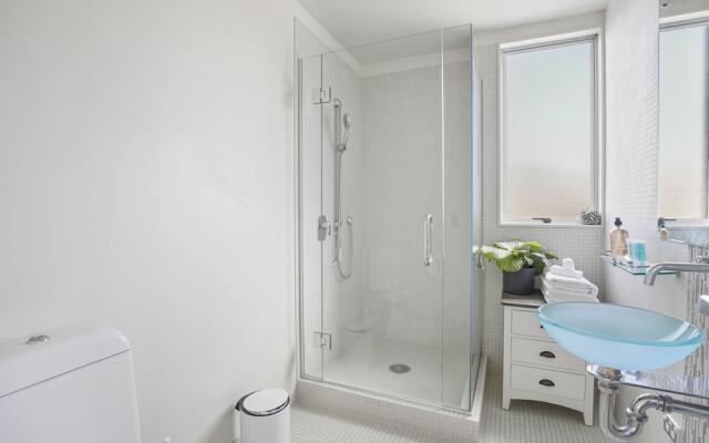 Central Executive Parnell Designer Home