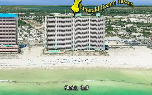 Emerald Beach 331 by RedAwning