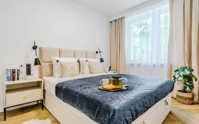 Lumina 4-room apart near Pałac Kultury