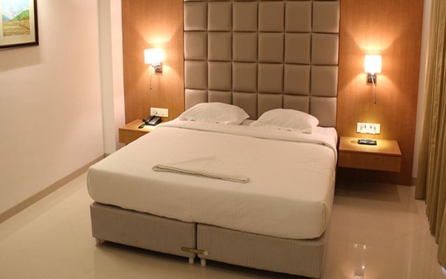 FabHotel Rathi Residency