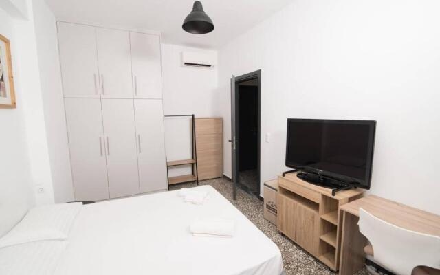 Downtown Sunny Apartment