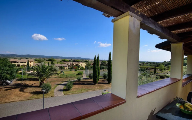 Family Pool Suvereto Bilo First 1