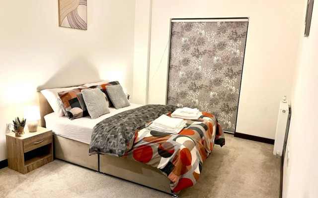 Lovely Flat With Free Parking & Wheelchair Access