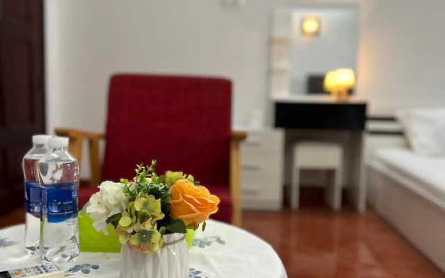 MINA HOUSE Airport Apartment