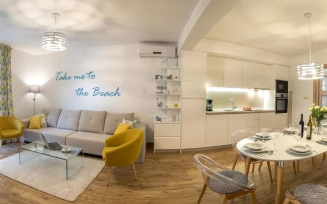 At the sea - 5 M From the Beach - A3