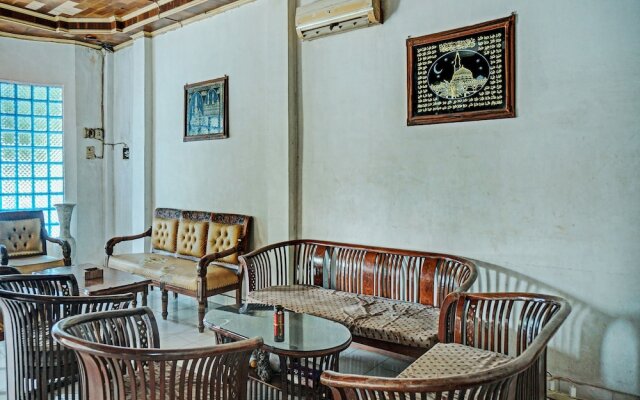 OYO 92280 Hotel Romli
