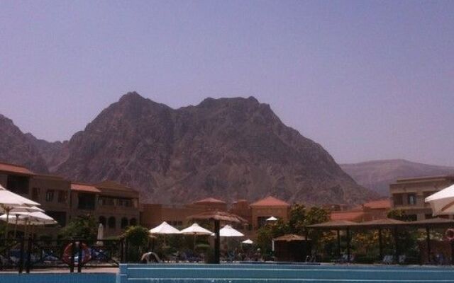 Dessole Holiday Taba Resort 4*