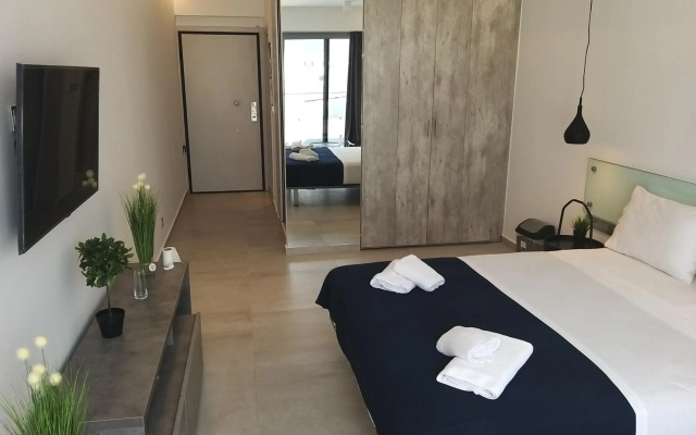 Amazing Apartments @ Aiolou Str.