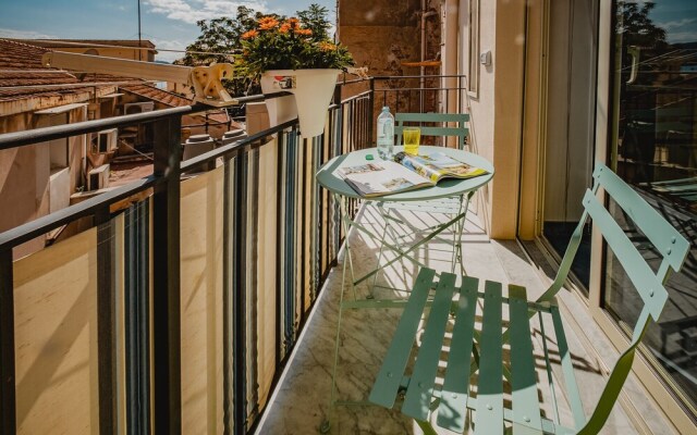 Un Balcone sulle Mura by Wonderful Italy