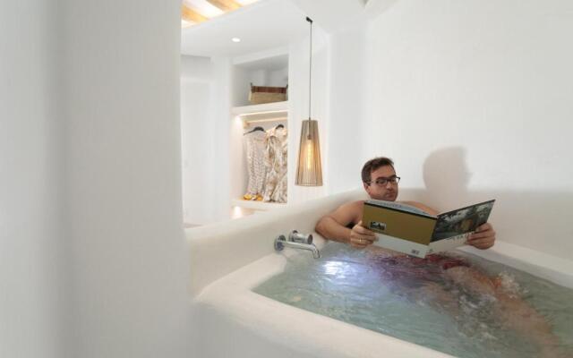 Majestique of Naxos Βoutique Ηotel