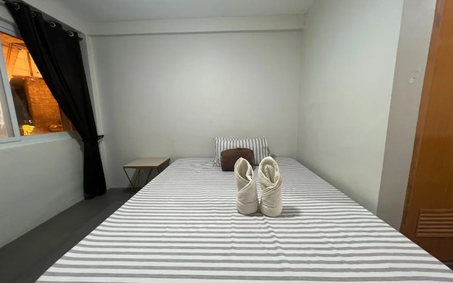 Happy Grey Hotel Vigan