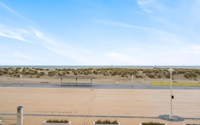 Romantic Getaway with sea view in Nieuwpoort