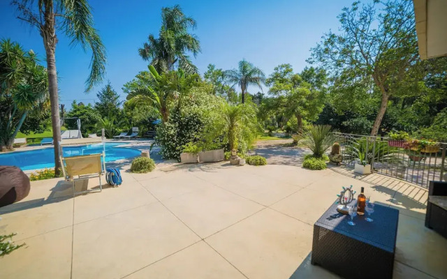 Villa Civico 32 Near The Sea With Pool