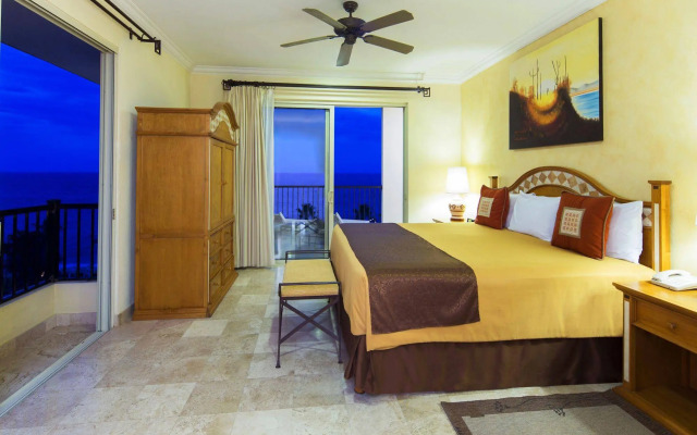 Villa del Arco Residences