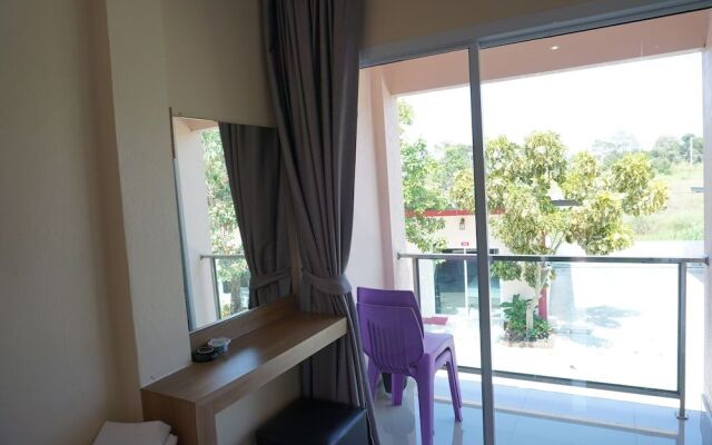 Porjai Resort Uthai Thani