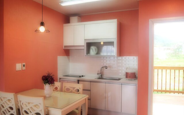 Athena Pension