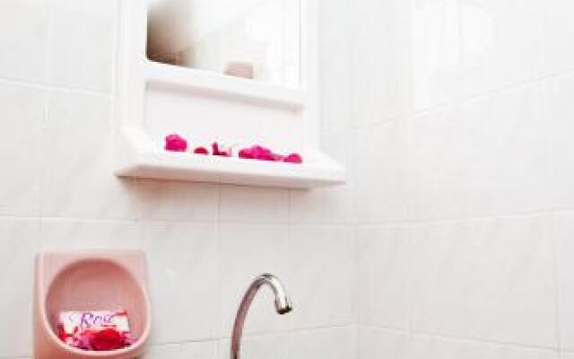 Antoniadi Marina Rooms