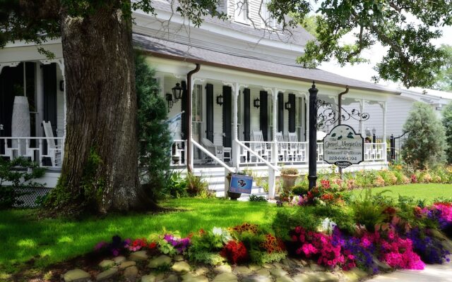 The Grand Magnolia Ballroom & Suites