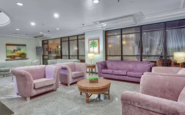 Tulip Inn Saint Martin