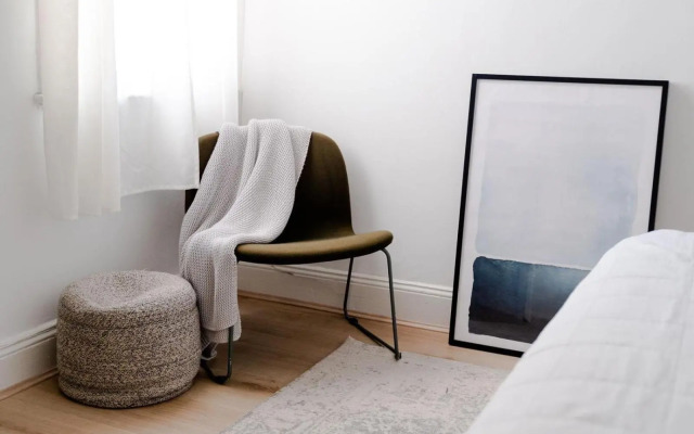 Your home on Smith St Collingwood (With Parking)