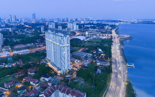 Paragon Serviced Suites @ Straits View