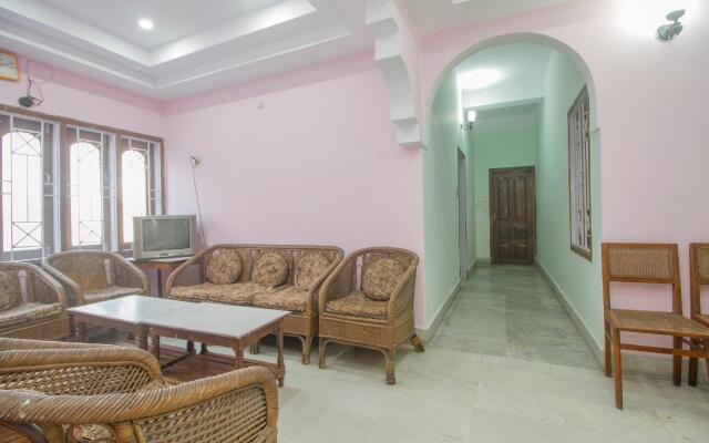 SPOT ON 64043 Satyam Guest House