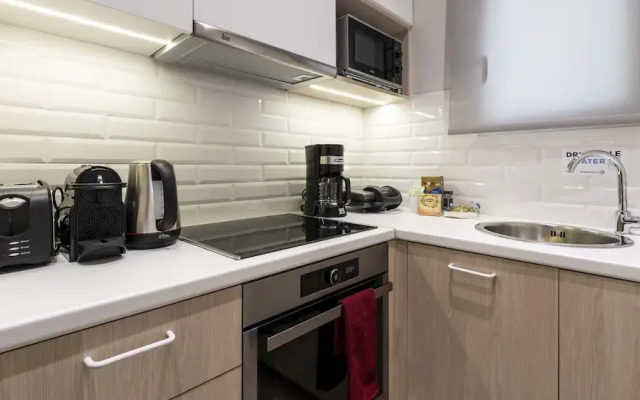 Champions Apt in N. Kosmos neighbourhood