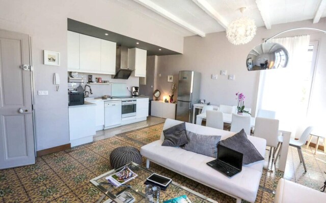 House With 6 Bedrooms In Avignon