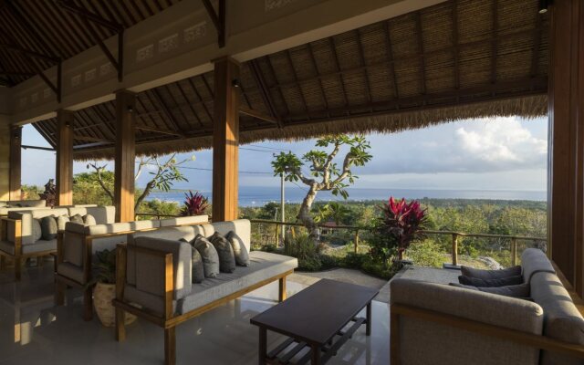 Semabu Hills Hotel Nusa Penida - Bali