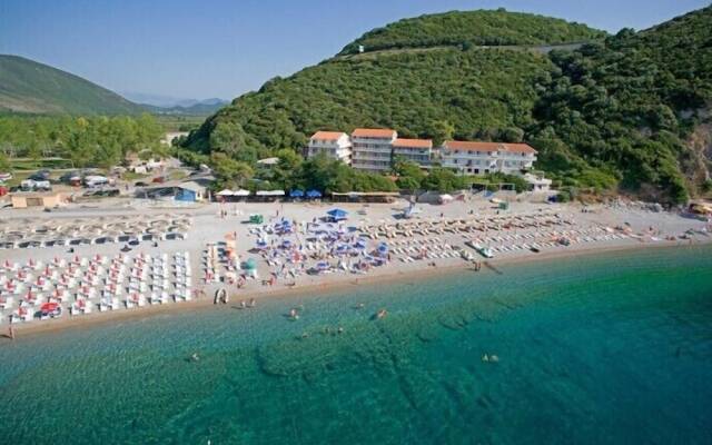 Almare apartments  Budva