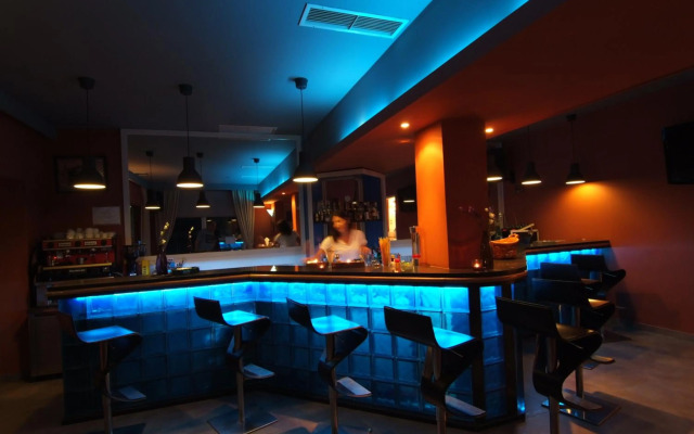 Minoa Hotel