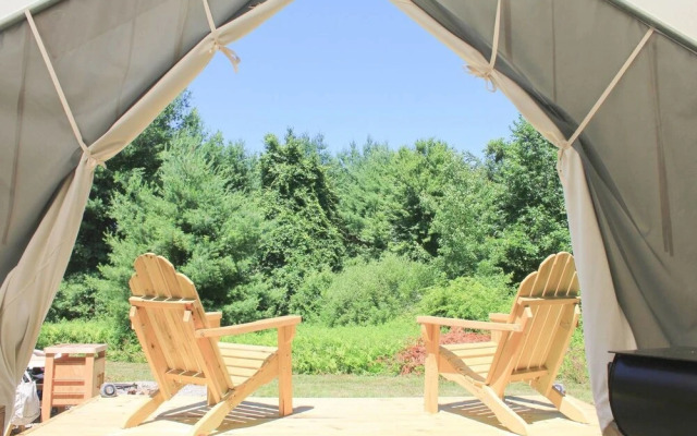 Tentrr - Black Rabbit Farm