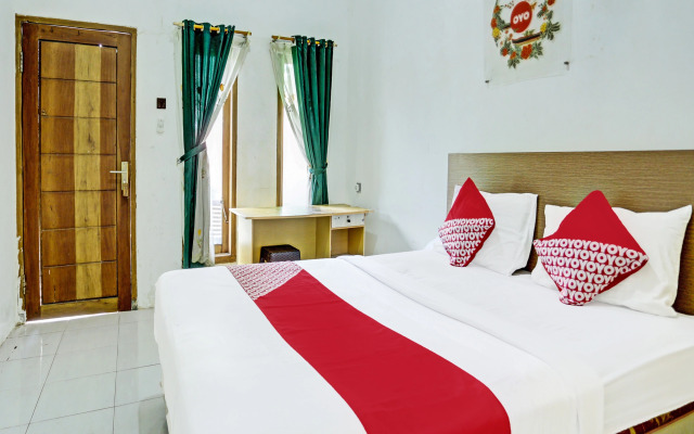 OYO 1415 Gelora Guest House