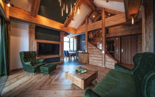 Mountain Shelter Apartments