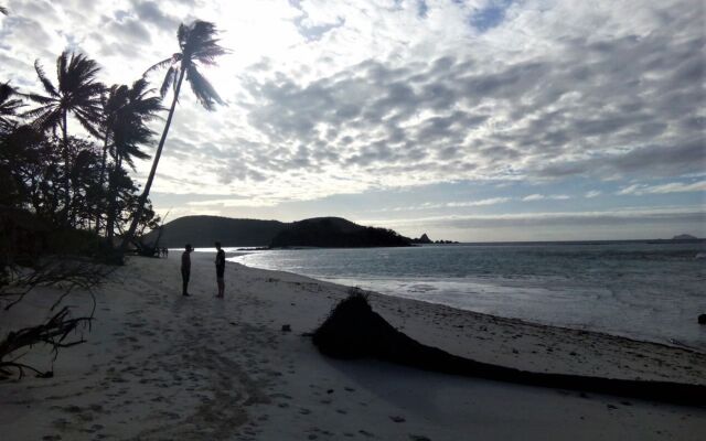 Tapik Beach Park Guest House