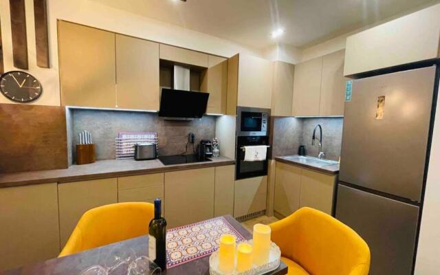 Cozy,Stylish,Modern Apt With Terrace/Top Location