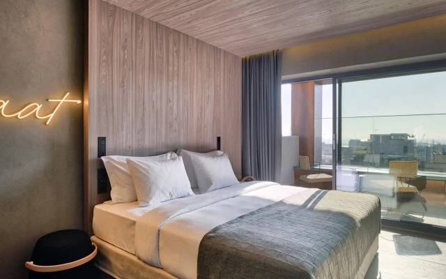 ONOMA Hotel